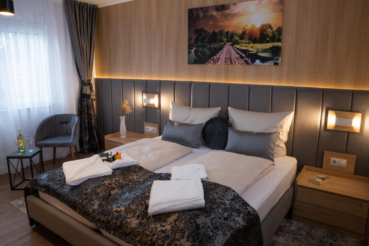 Grand Hotel Soltau Bagian luar foto