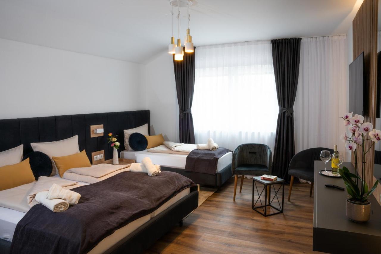 Grand Hotel Soltau Bagian luar foto